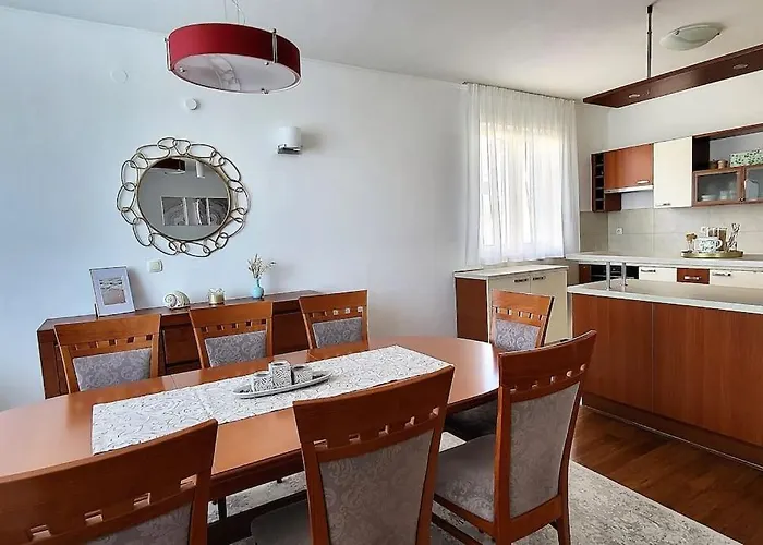 Sun With Sea View And Shared Pool 스플리트